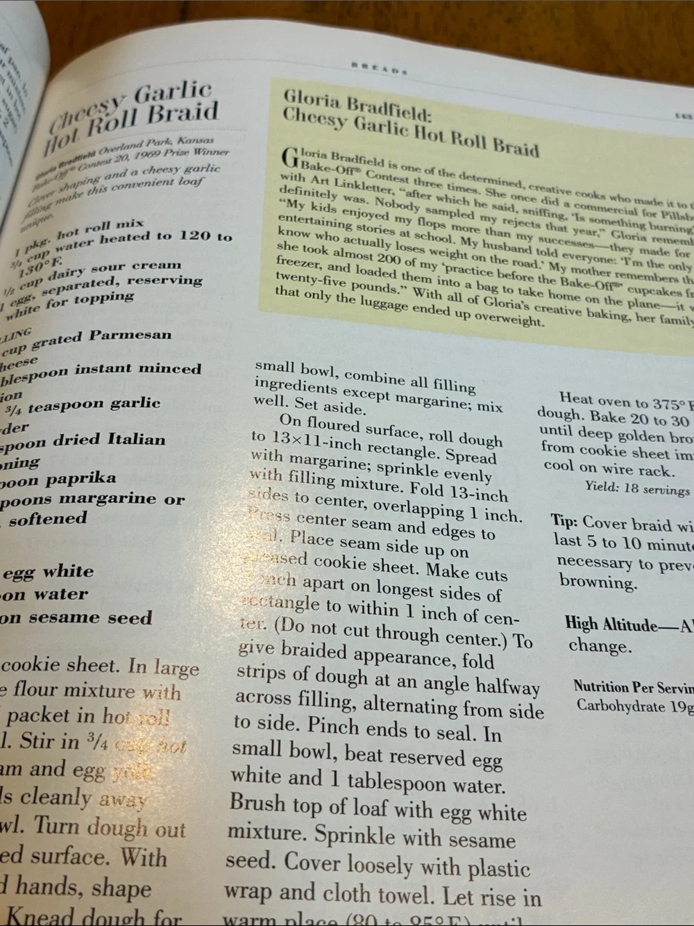 Vintage Pillsbury Best of the Bake-Off Cookbook